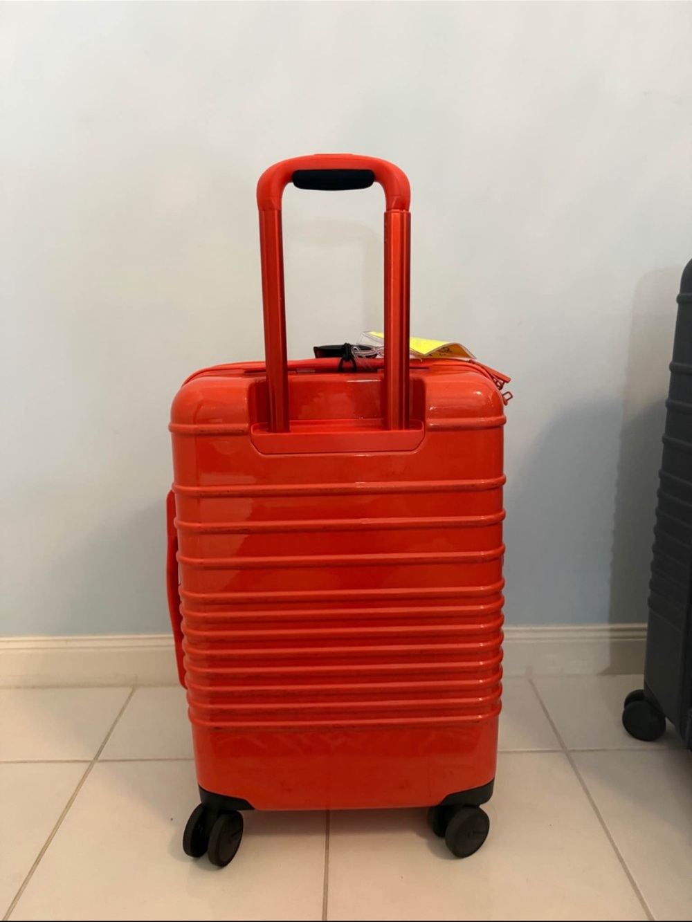 BEIS Glossy Flame Carry On - Orange / Red travel suitcase - luggage bag